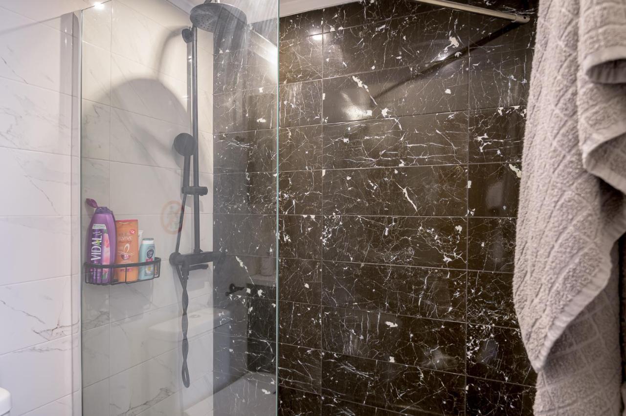 J&S Lux Central Suite 1 Alexandroupoli Bagian luar foto