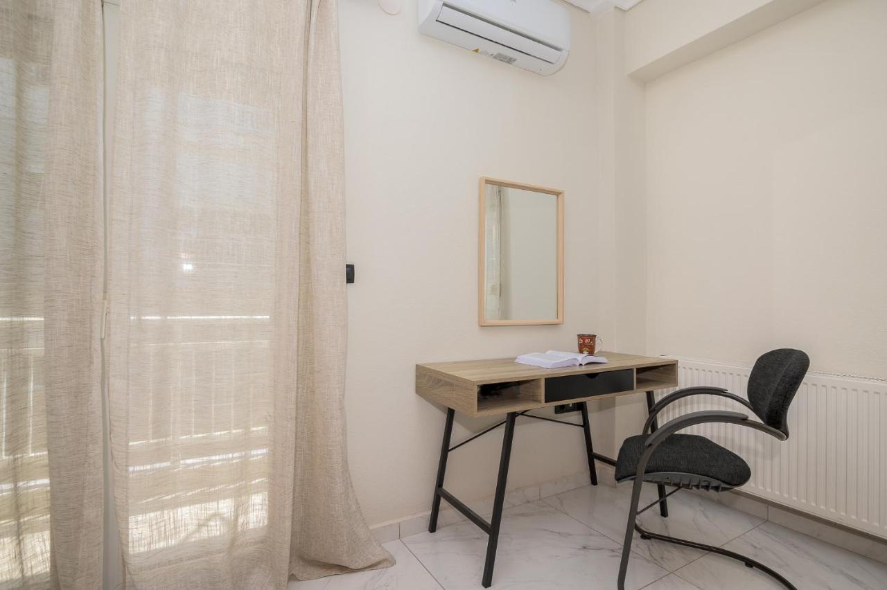 J&S Lux Central Suite 1 Alexandroupoli Bagian luar foto