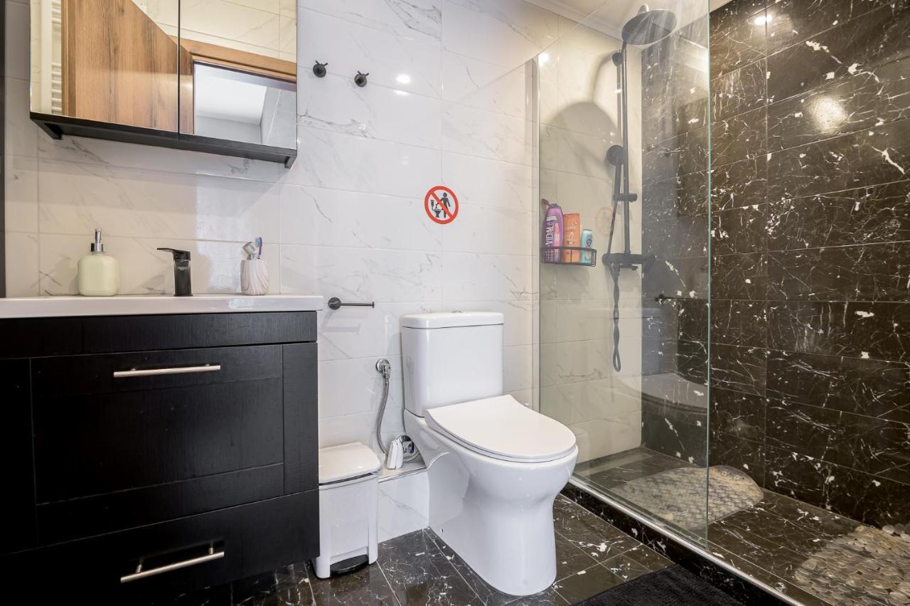 J&S Lux Central Suite 1 Alexandroupoli Bagian luar foto