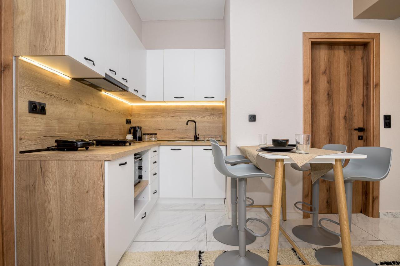 J&S Lux Central Suite 1 Alexandroupoli Bagian luar foto