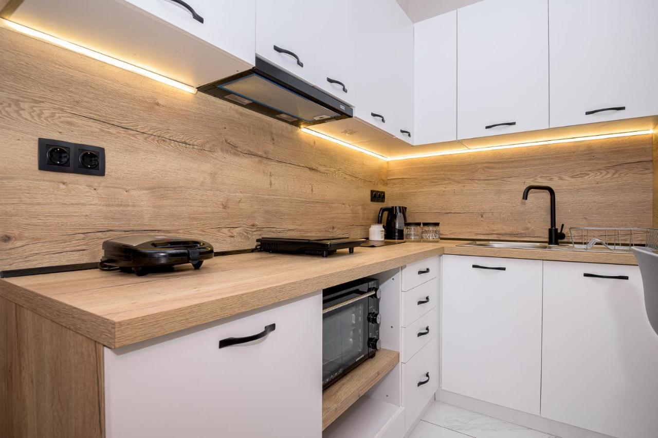 J&S Lux Central Suite 1 Alexandroupoli Bagian luar foto